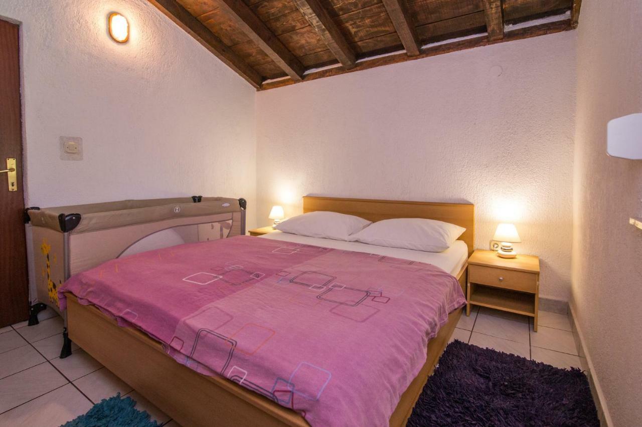 House Cvita Ferienhaus *